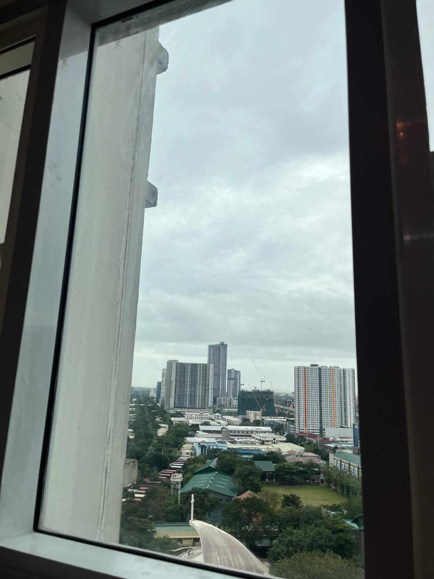 Beacon Makati Condo Free Pool Access Free Wifi 100Mbps & Free Netflix Manila Exteriér fotografie