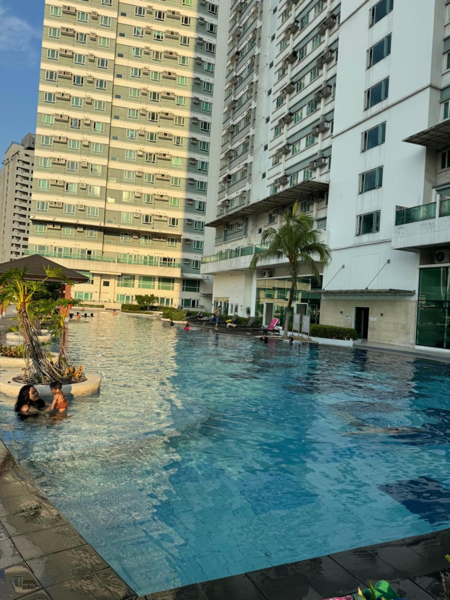 Beacon Makati Condo Free Pool Access Free Wifi 100Mbps & Free Netflix Manila Exteriér fotografie