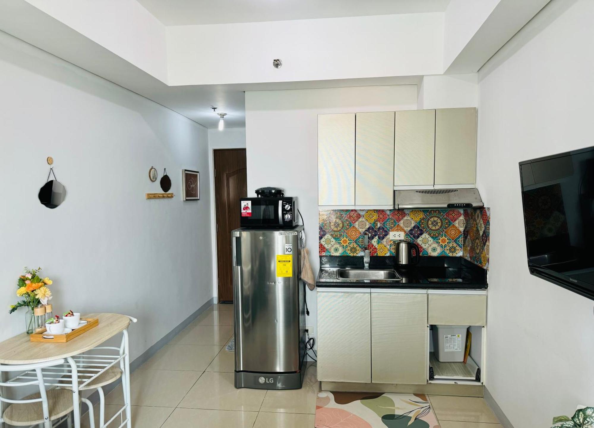 Beacon Makati Condo Free Pool Access Free Wifi 100Mbps & Free Netflix Manila Exteriér fotografie